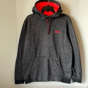 Under Armour Women's Size Large Sweatshirt  Loose Fit